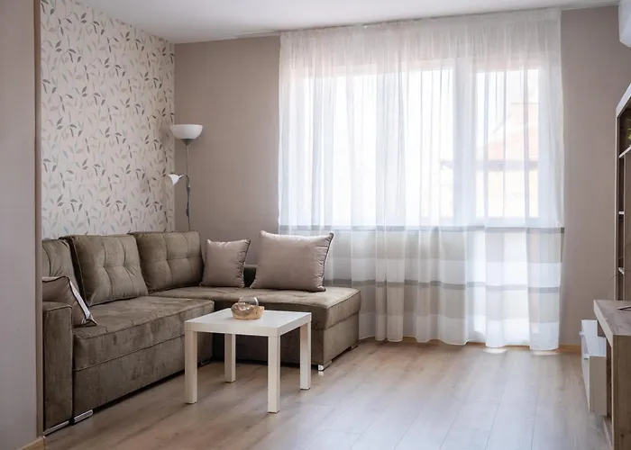 Center And Old Town Apartamento