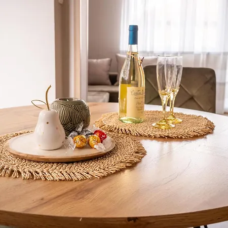 Apartament Center And Old Town *