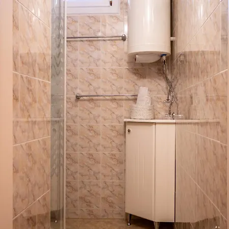 Center And Old Town Apartament *