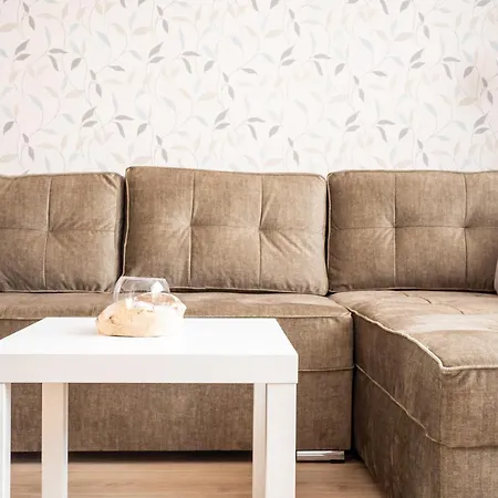 Center And Old Town Apartmán