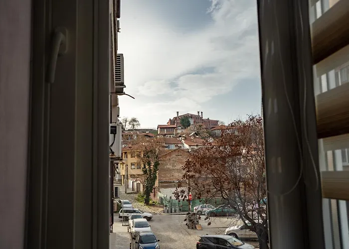 Apartment Center And Old Town Plowdiw