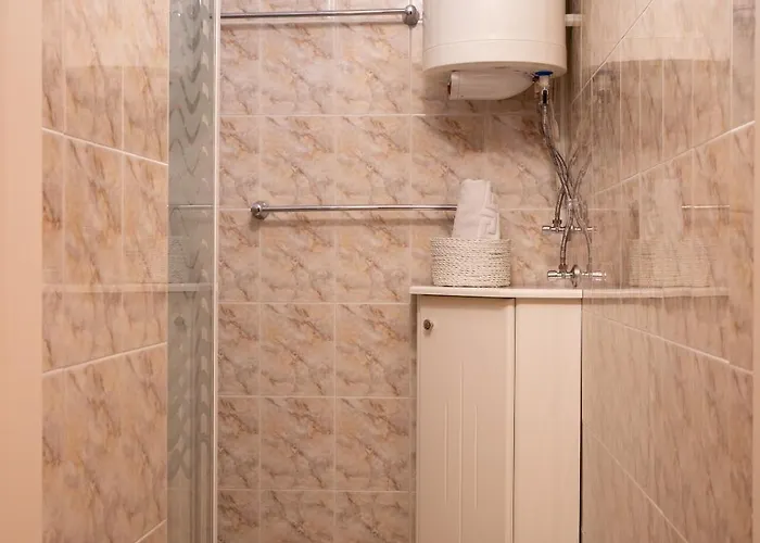 Center And Old Town Appartamento *